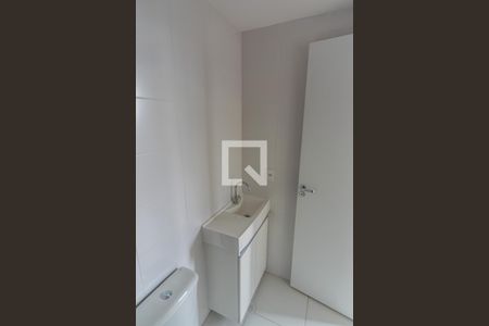 Apartamento à venda com 38m², 2 quartos e sem vaga Apartamento à venda com 38m², 2 quartos e sem vagaBanheiro