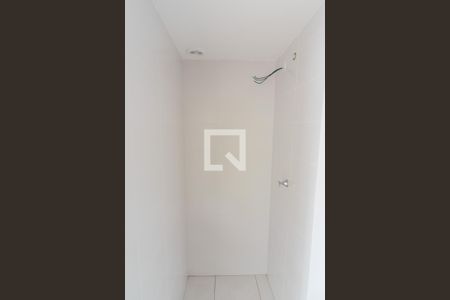 Apartamento à venda com 38m², 2 quartos e sem vaga Apartamento à venda com 38m², 2 quartos e sem vagaBanheiro
