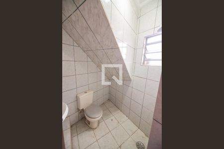 Casa para alugar com 45m², 1 quarto e sem vaga Casa para alugar com 45m², 1 quarto e sem vagaBanheiro
