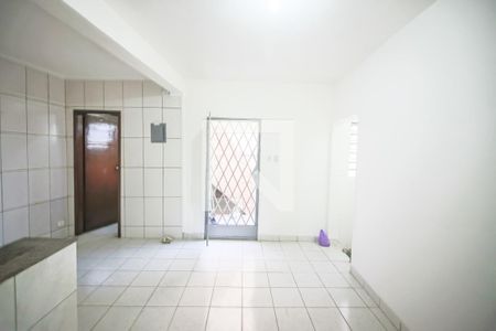 Sala / Cozinha de casa para alugar com 1 quarto, 45m² em Jardim das Vertentes, São Paulo