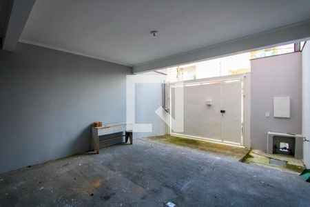 Garagem de casa à venda com 3 quartos, 165m² em Parque São Vicente, Mauá