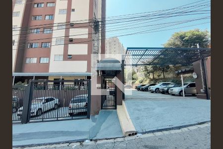 Apartamento para alugar com 50m², 2 quartos e 1 vaga Apartamento para alugar com 50m², 2 quartos e 1 vagaFachada