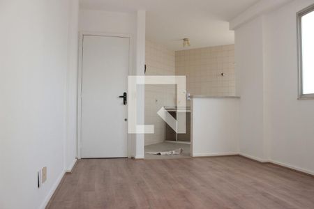 Sala de apartamento para alugar com 1 quarto, 40m² em Freguesia (jacarepaguá), Rio de Janeiro