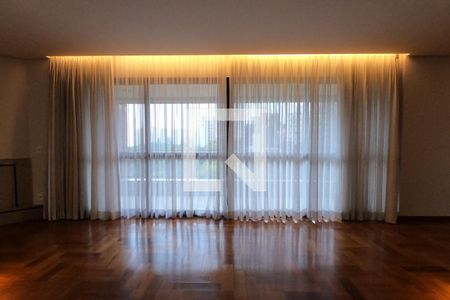 Apartamento à venda com 225m², 4 quartos e 4 vagasSala