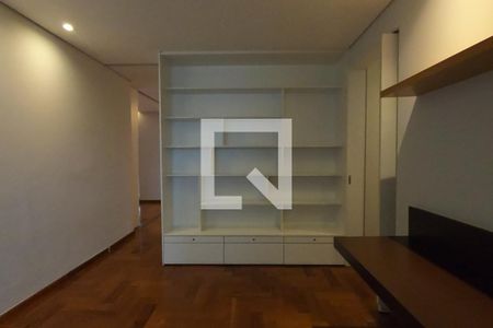 Apartamento à venda com 225m², 4 quartos e 4 vagasSala