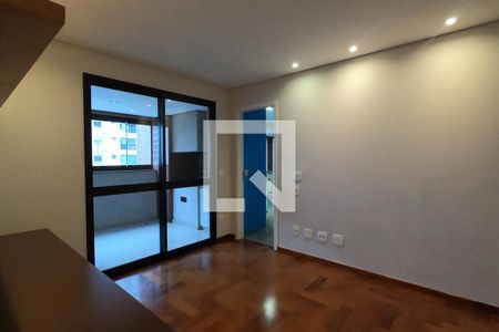 Apartamento à venda com 225m², 4 quartos e 4 vagasSala 