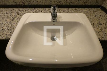 Apartamento à venda com 225m², 4 quartos e 4 vagasLavabo