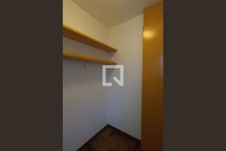 Apartamento à venda com 225m², 4 quartos e 4 vagasQuarto de Serviço