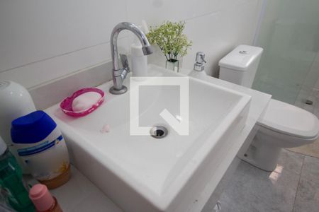 Casa para alugar com 95m², 3 quartos e 1 vaga Casa para alugar com 95m², 3 quartos e 1 vagaBanheiro