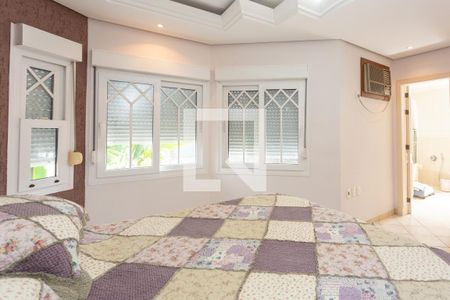 Casa à venda com 340m², 2 quartos e 6 vagas Casa à venda com 340m², 2 quartos e 6 vagasSuite 1