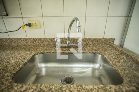 Cozinha - Torneira de apartamento para alugar com 3 quartos, 80m² em Chácara Inglesa, São Paulo