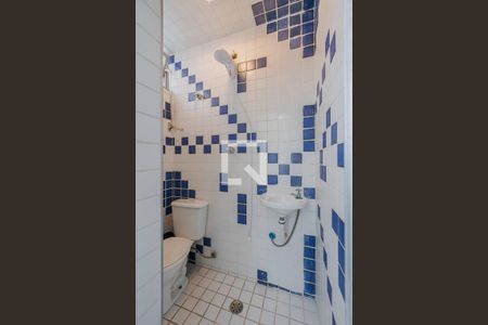 Apartamento para alugar com 100m², 2 quartos e 1 vagaÁrea de Serviço - Banheiro