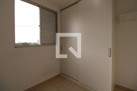 Quarto 1 de apartamento à venda com 2 quartos, 45m² em Vila Trinta E Um de Março, Campinas