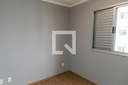 Suíte   de apartamento para alugar com 3 quartos, 64m² em Parque Novo Mundo, São Paulo