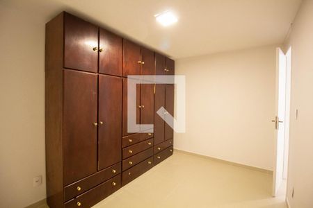 Quarto 1 de apartamento para alugar com 3 quartos, 65m² em Cidade Antônio Estêvão de Carvalho, São Paulo
