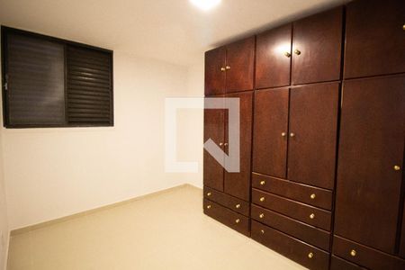 Quarto 1 de apartamento para alugar com 3 quartos, 65m² em Cidade Antônio Estêvão de Carvalho, São Paulo