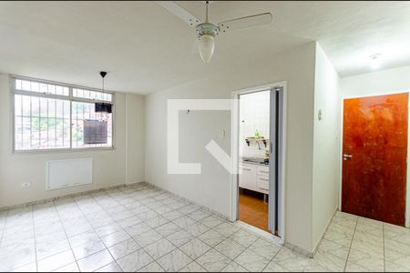 Sala (Plaquinha Quinto Andar) de apartamento à venda com 2 quartos, 59m² em Fonseca, Niterói