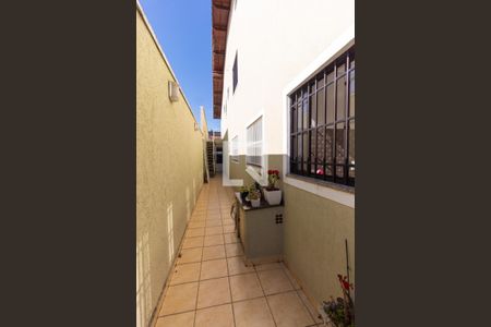 Casa à venda com 155m², 3 quartos e 4 vagasÁrea externa