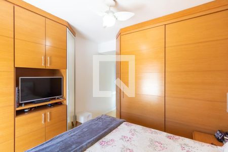 Casa à venda com 155m², 3 quartos e 4 vagasSuíte 1