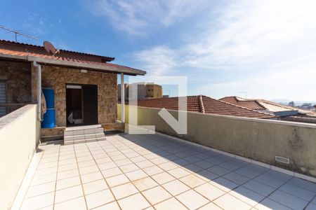 Casa à venda com 155m², 3 quartos e 4 vagasVaranda