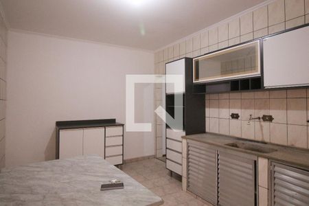 Cozinha de casa para alugar com 1 quarto, 65m² em Casa Verde Alta, São Paulo