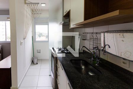 Cozinha de apartamento para alugar com 1 quarto, 32m² em Água Branca, São Paulo