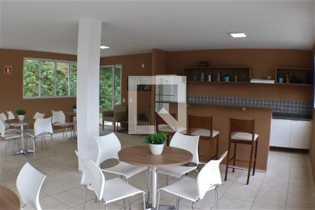 Apartamento para alugar com 46m², 2 quartos e 1 vagaÁrea comum - Salão de festas