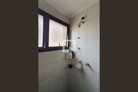 Apartamento à venda com 175m², 4 quartos e 3 vagasBanheiro da suíte 1