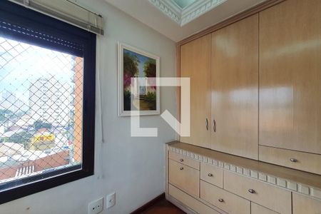 Apartamento à venda com 175m², 4 quartos e 3 vagasQuarto 4