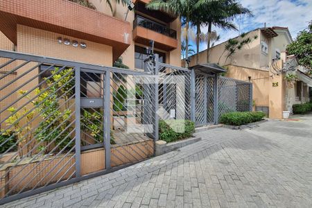 Apartamento à venda com 175m², 4 quartos e 3 vagasFachada