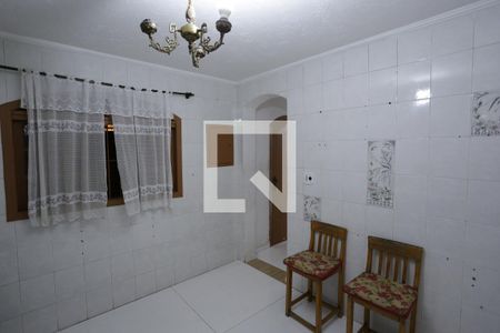 Casa à venda com 250m², 2 quartos e 3 vagasCozinha