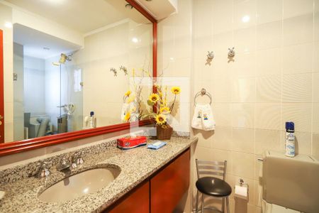 Apartamento à venda com 498m², 4 quartos e 4 vagas Apartamento à venda com 498m², 4 quartos e 4 vagasSuíte 1 Banheiro