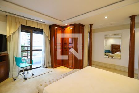 Apartamento à venda com 498m², 4 quartos e 4 vagas Apartamento à venda com 498m², 4 quartos e 4 vagasSuíte 4