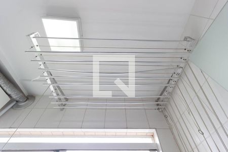 Apartamento à venda com 76m², 3 quartos e 1 vagaÁrea de serviço