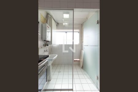 Apartamento à venda com 76m², 3 quartos e 1 vagaÁrea de serviço