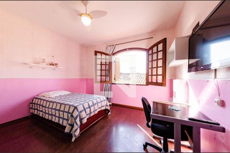 Casa para alugar com 350m², 5 quartos e 4 vagasCloset do quarto 2