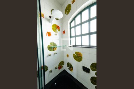 Casa para alugar com 350m², 5 quartos e 4 vagasBanheiro da suíte 2