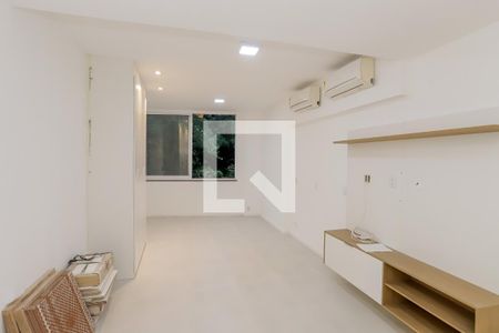 Sala / Cozinha de apartamento para alugar com 2 quartos, 55m² em Copacabana, Rio de Janeiro