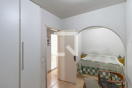 Apartamento à venda com 190m², 3 quartos e 1 vaga Apartamento à venda com 190m², 3 quartos e 1 vagaQuarto 1