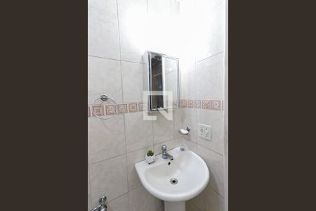 Apartamento à venda com 190m², 3 quartos e 1 vaga Apartamento à venda com 190m², 3 quartos e 1 vagaBanheiro Social