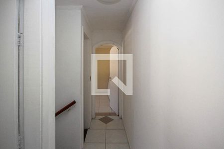 Corredor de casa para alugar com 2 quartos, 80m² em Jardim Sapopemba, São Paulo