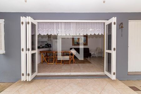 Casa à venda com 285m², 4 quartos e 2 vagasSalão de Festas