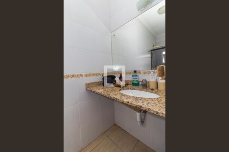 Casa à venda com 285m², 4 quartos e 2 vagasBanheiro do Quarto 2