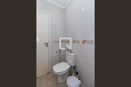 Casa à venda com 285m², 4 quartos e 2 vagasSalão de Festas banheiro