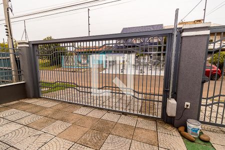 Casa à venda com 285m², 4 quartos e 2 vagasFachada