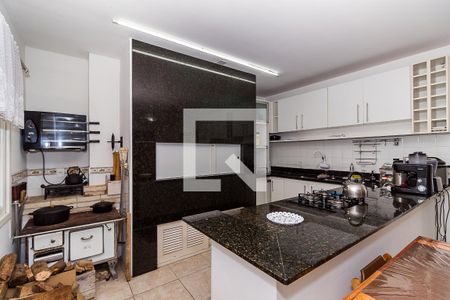Casa à venda com 285m², 4 quartos e 2 vagasSalão de Festas