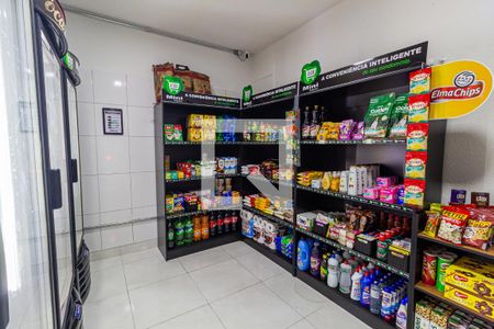 Apartamento à venda com 65m², 3 quartos e 1 vagaMini Mercado