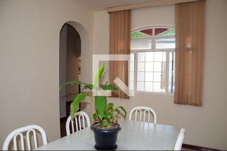 Casa à venda com 360m², 2 quartos e 3 vagasCozinha