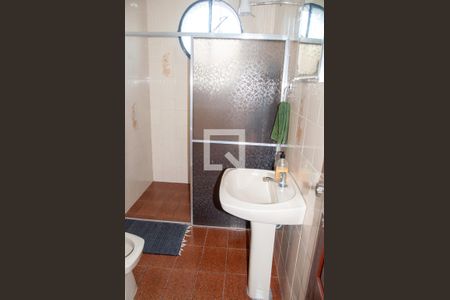 Casa à venda com 360m², 2 quartos e 3 vagasBanheiro