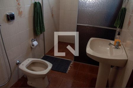 Casa à venda com 360m², 2 quartos e 3 vagasBanheiro